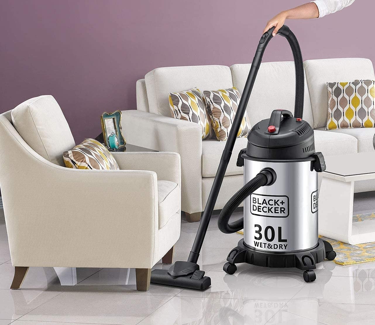 Black And Decker Vacuum Cleaner - 1610 Watt - Black*Silver -